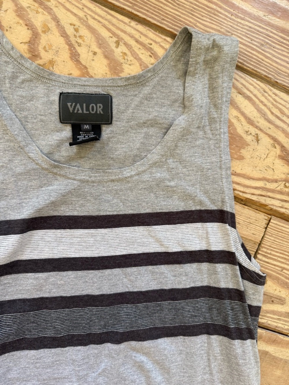 Valor men’s tank top size m